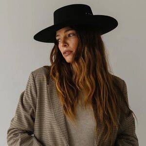 GIGI PIP Classic Black Hat